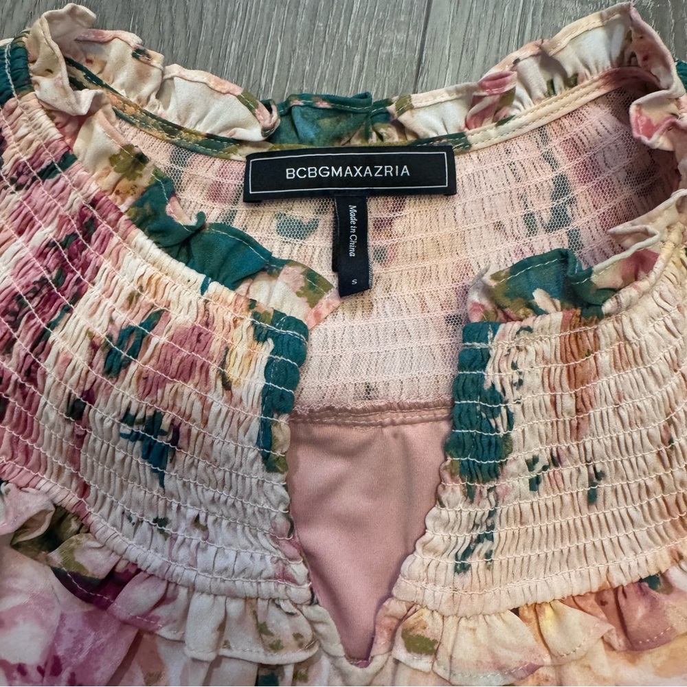 BCBGMaxAzria Women's Peach Floral Smocked Tiered Cap Sleeve Dress Size Small - Picture 7 of 10